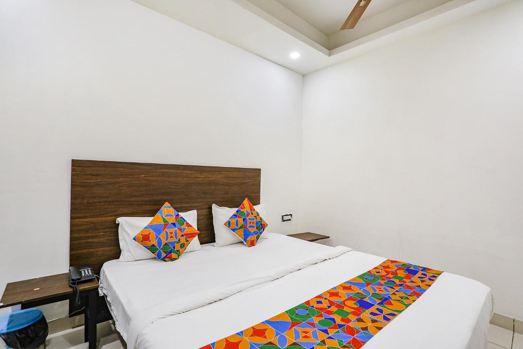 Fabhotel Kinsfolk Ghaziabad Exterior foto